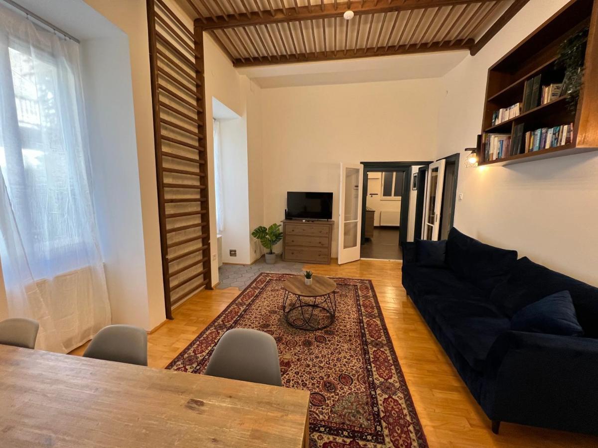 Azure King Residence In The Heart Of Budapest Ngoại thất bức ảnh